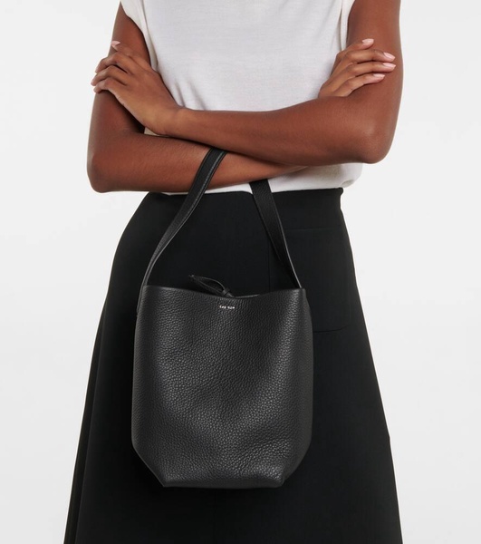 Park Small leather tote bag