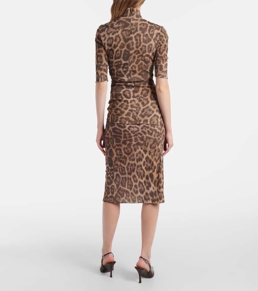 Leopard-print top
