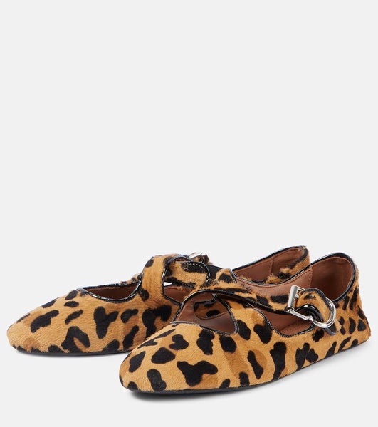 Leopard-print ballet flats