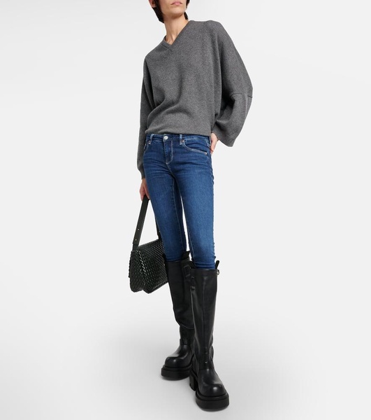 Mid-rise skinny jeans