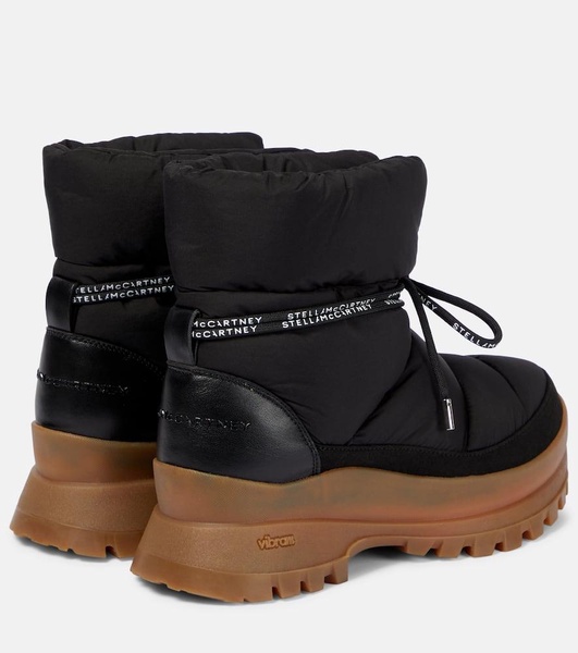 Padded ankle boots