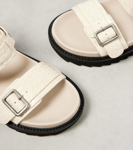 Leather platform sandals