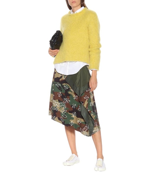 Tabi logo canvas low-top sneakers