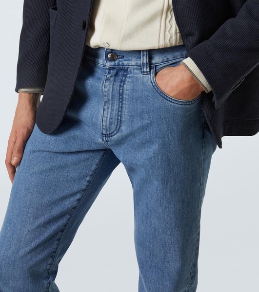 Straight jeans