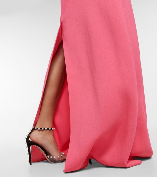 Crêpe gown