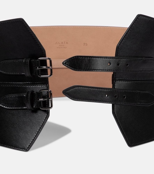 Leather corset belt
