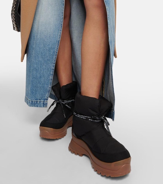 Padded ankle boots