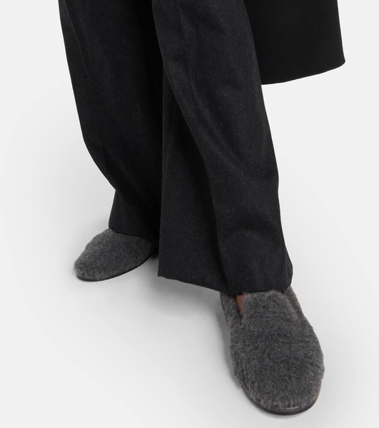 Feliac faux fur slippers
