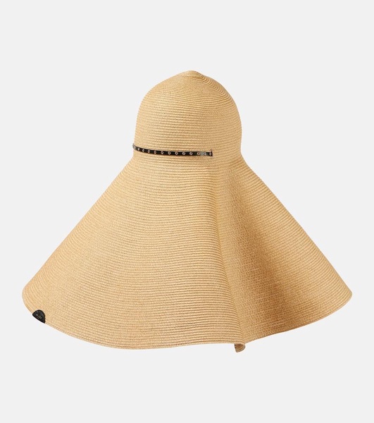 Capeline straw cloche hat