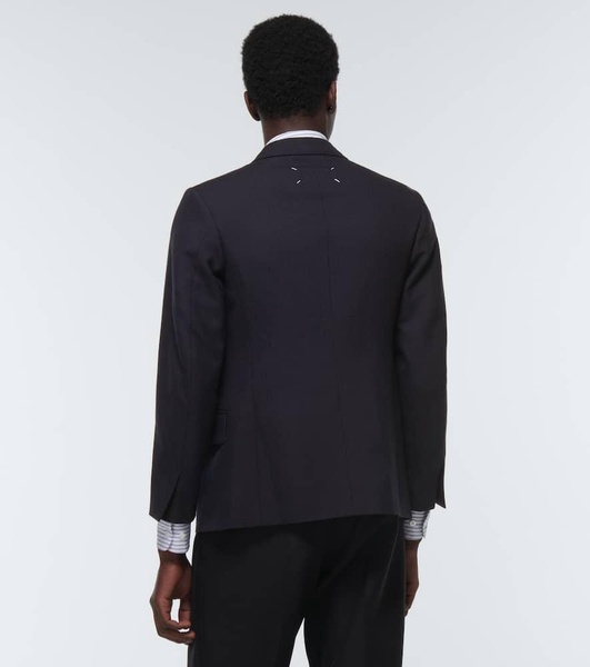 Virgin wool blazer