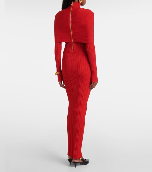 Knitted gown