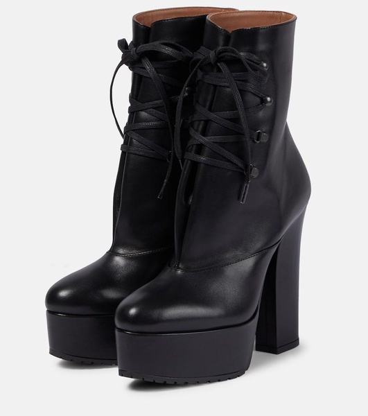 Trekk 135 leather ankle boots