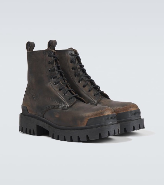 Strike leather boots