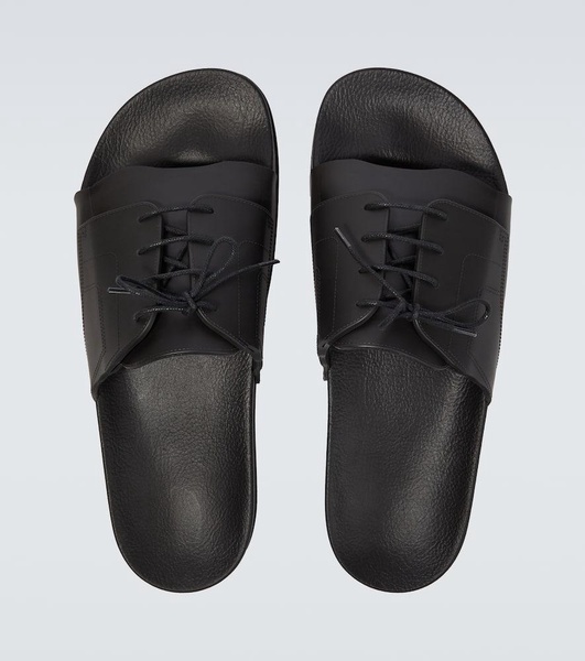 Lace-up rubber slides