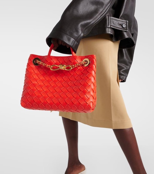 Andiamo Chain Small leather tote bag
