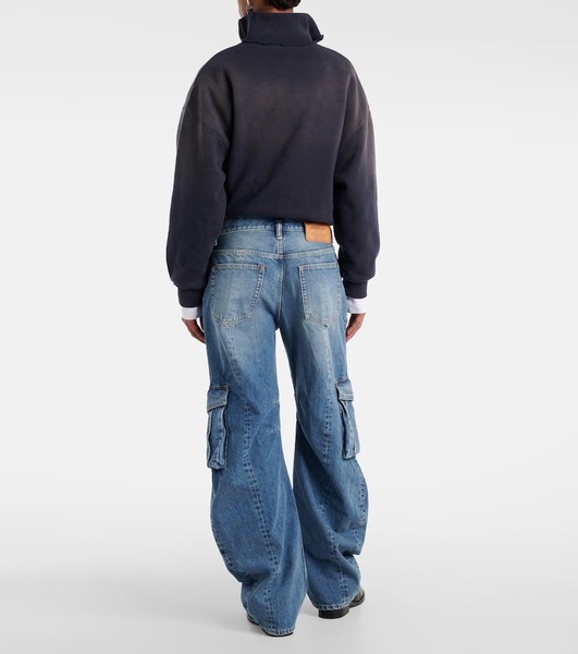 Low-rise barrel-leg cargo jeans