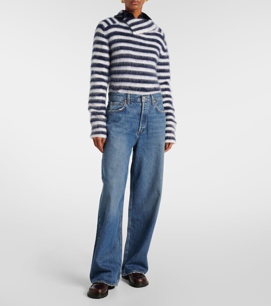Low Slung Baggy mid-rise wide-leg jeans