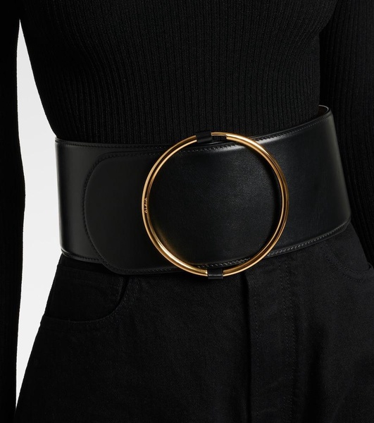 Ring leather belt