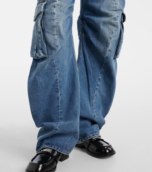 Low-rise barrel-leg cargo jeans