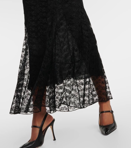 Bow-detail lace gown