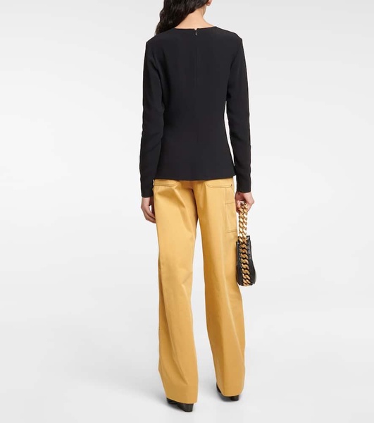 Cut out crêpe top