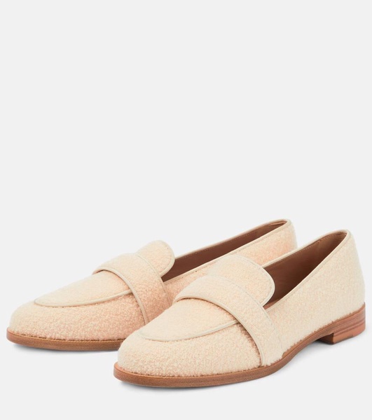 Martin bouclé moccasins