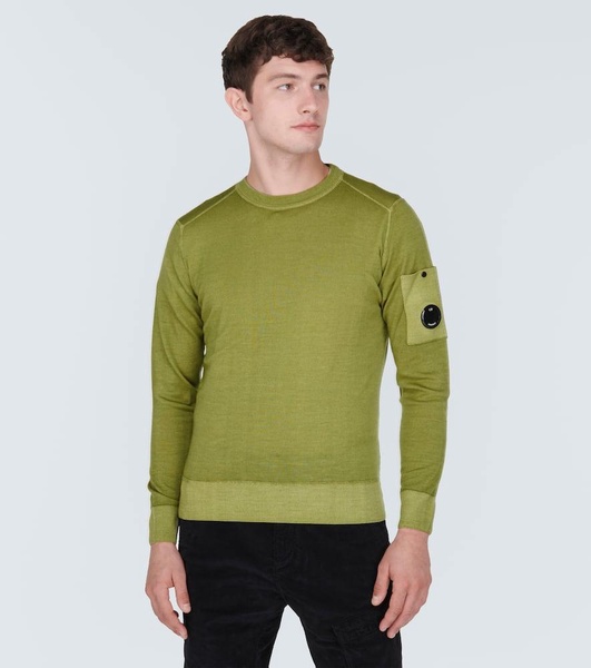Wool sweater