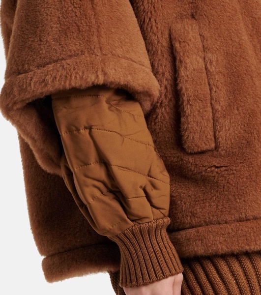 Teddy Bear cape