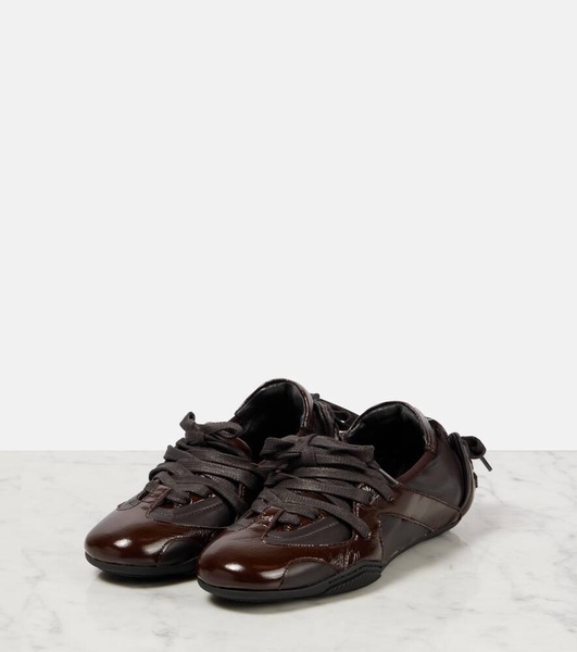 Lace-up leather sneakers