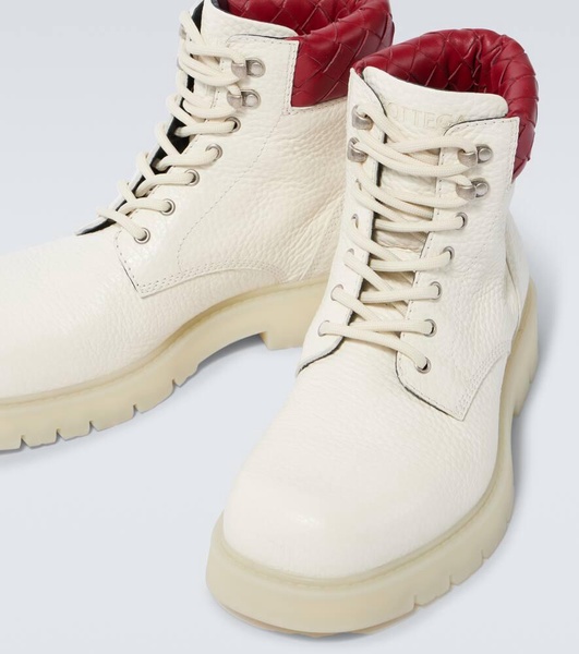 Haddock Intrecciato leather lace-up boots