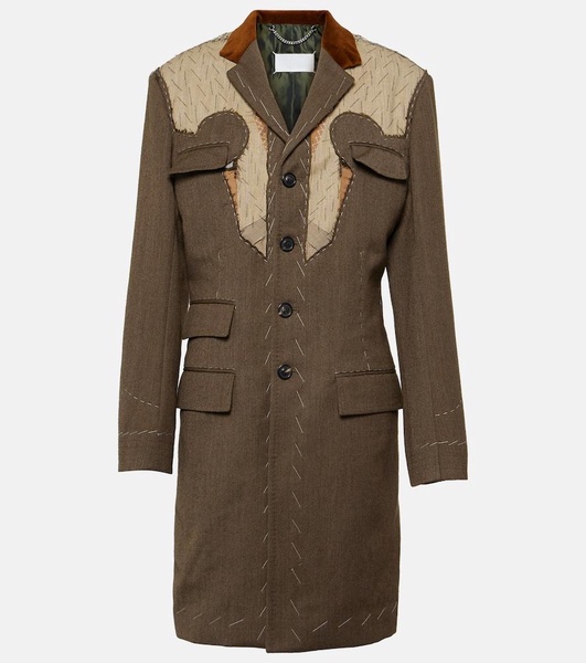 Single-breasted wool coat 
