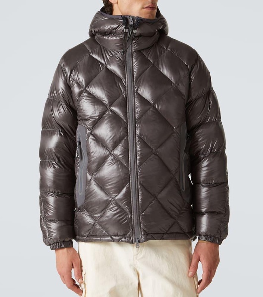 Quilted down jacket