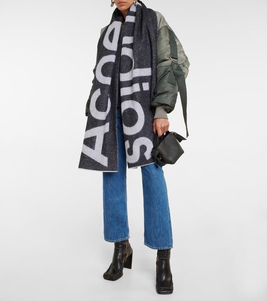 Toronty wool-blend scarf