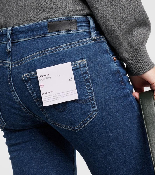 Mid-rise skinny jeans
