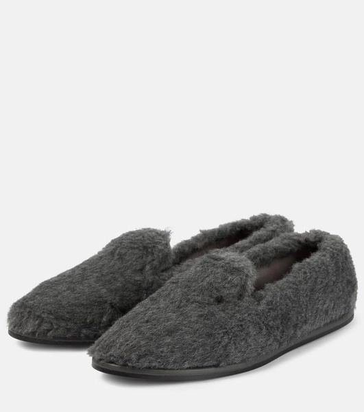 Feliac faux fur slippers