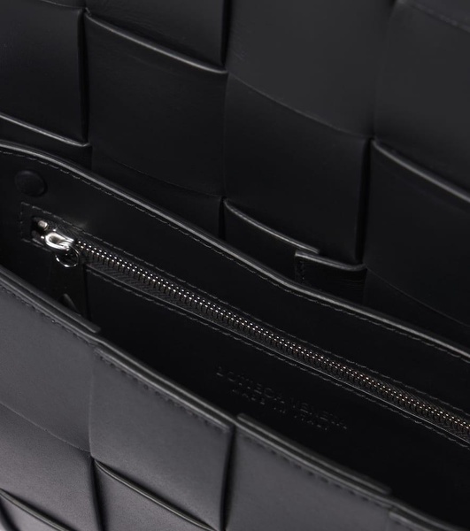 Cassette Intreccio leather crossbody bag