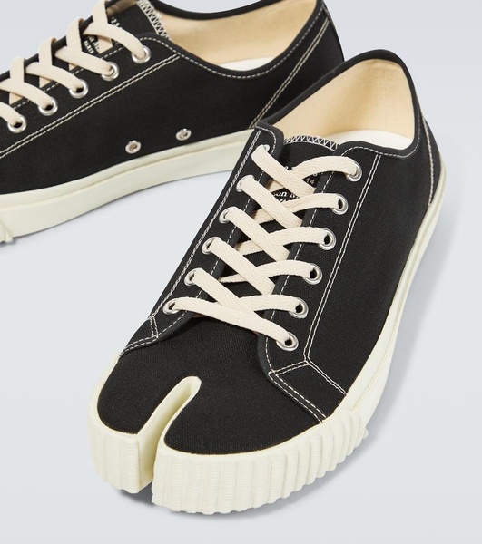 Tabi canvas sneakers