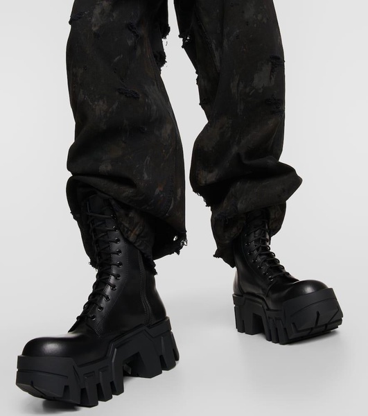 Women's Bulldozer Lace-up Boot in Black