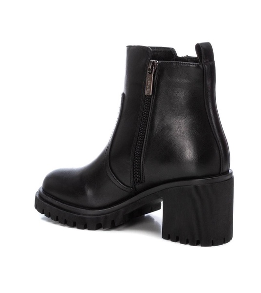 Women's Casual Booties By XTI