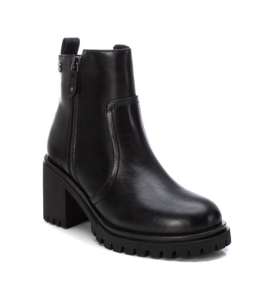 Women's Casual Booties By XTI