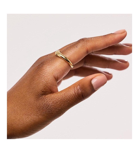 - Gold Band Ring - Stevie