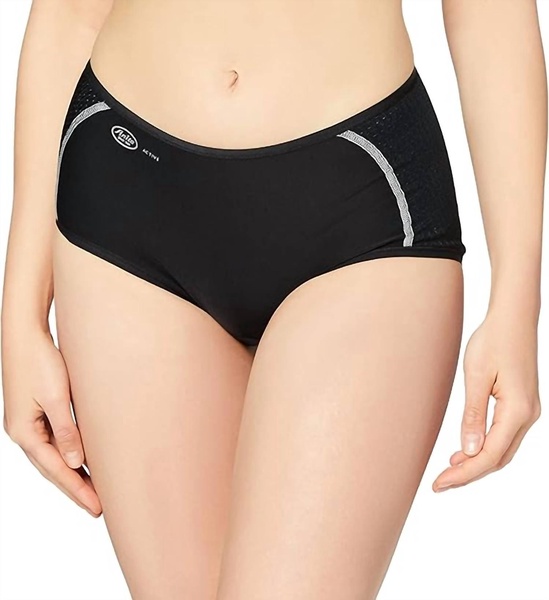 women's sports panty in black