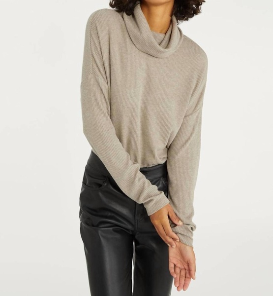 find me lounging tunic pullover in heather truffle