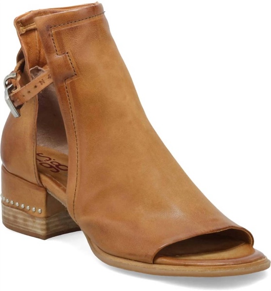 morgan sandal in tiger