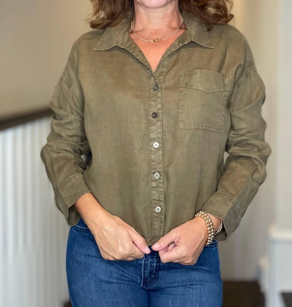 gracie cropped linen shirt in olive