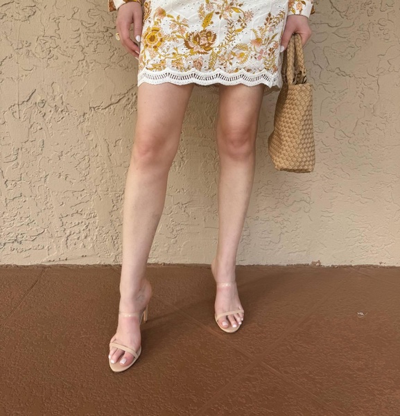tora mini skirt in off white