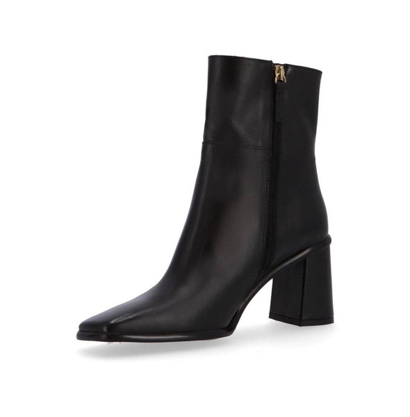 Women's West Vintage Leather Ankle Boots