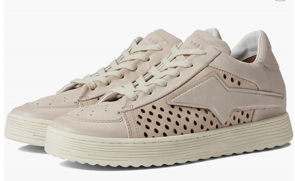 adrian womens sneaker in dust/blanco