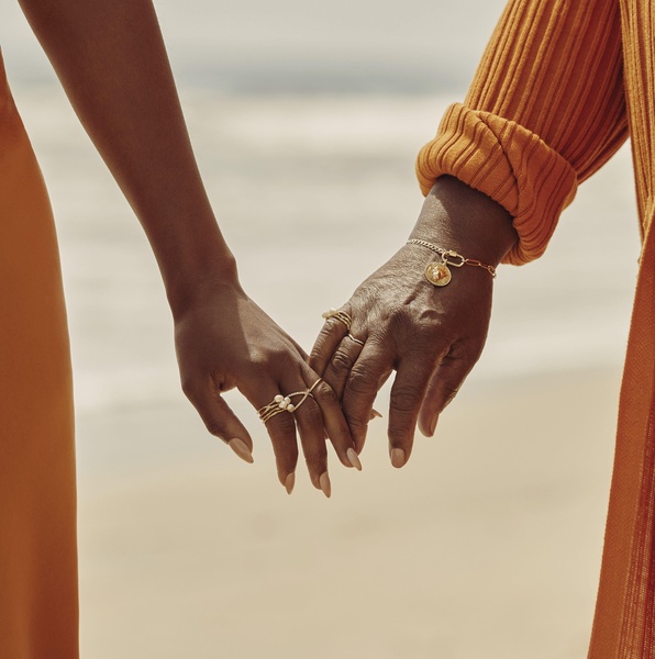 AURATE X KERRY: Venus Organic Pearl Tri Gold Ring