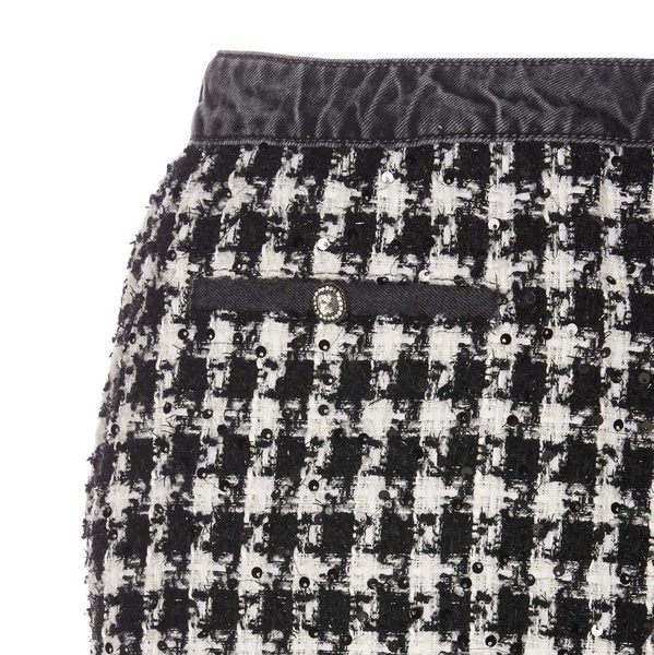 Mini Houndstooth Skirt